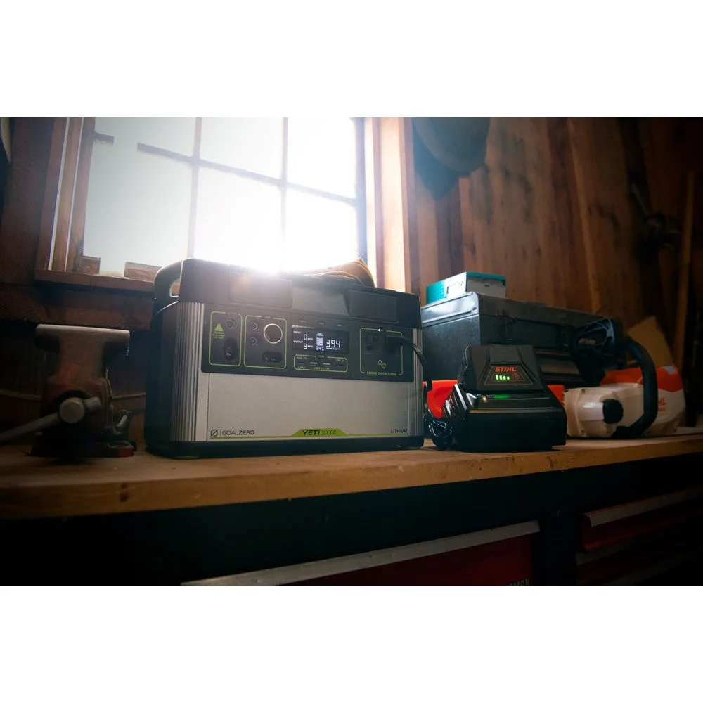 Goal Zero Yeti 1000X LCD display